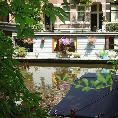 Phildutch Houseboat